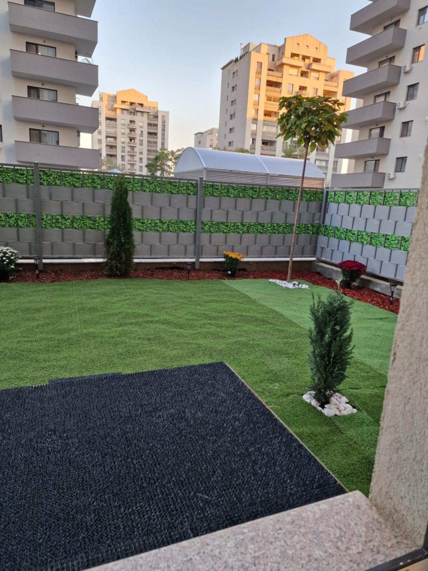 Studio&Garden! Roşu Kültér fotó
