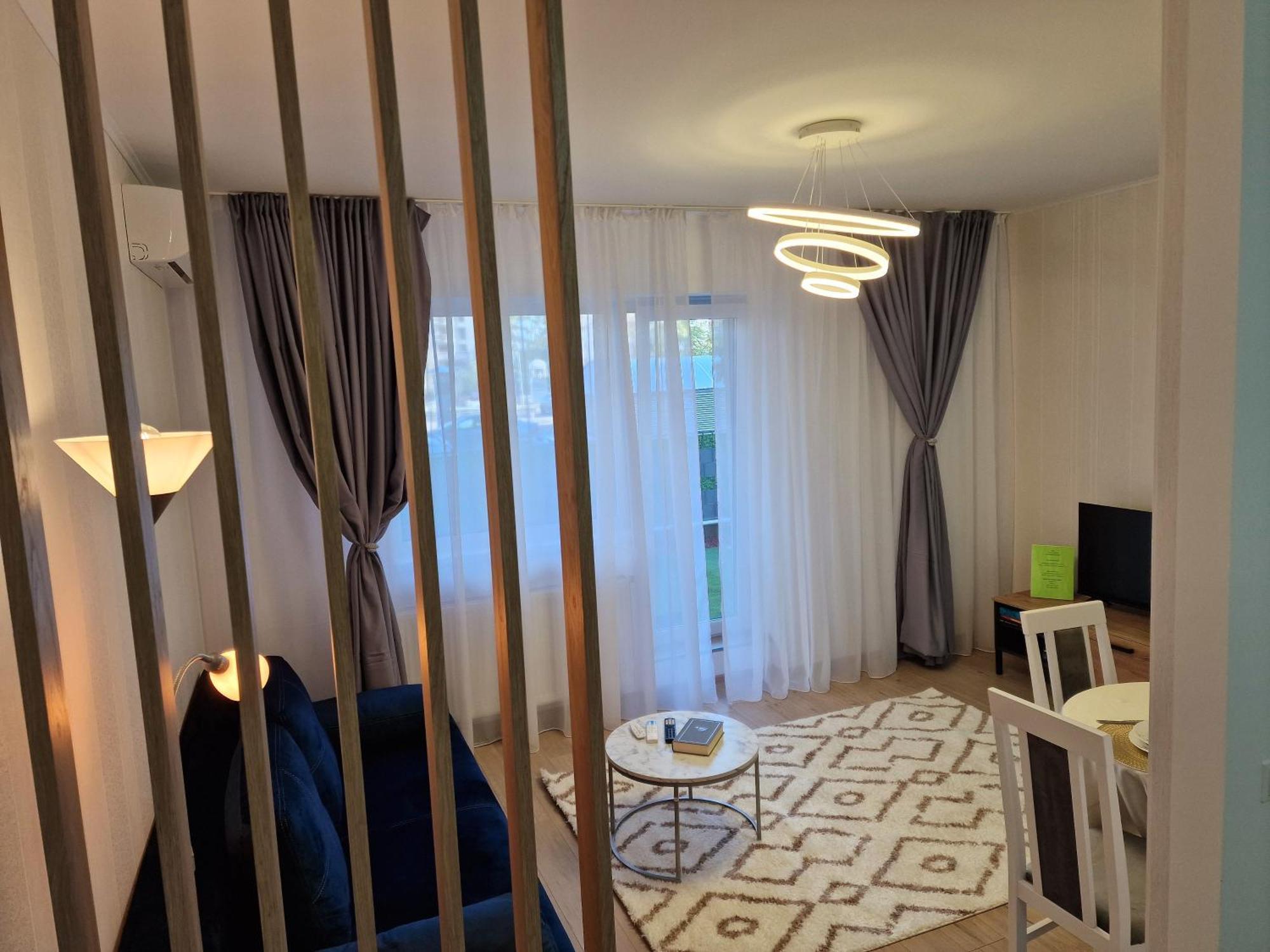 Studio&Garden! Roşu Kültér fotó