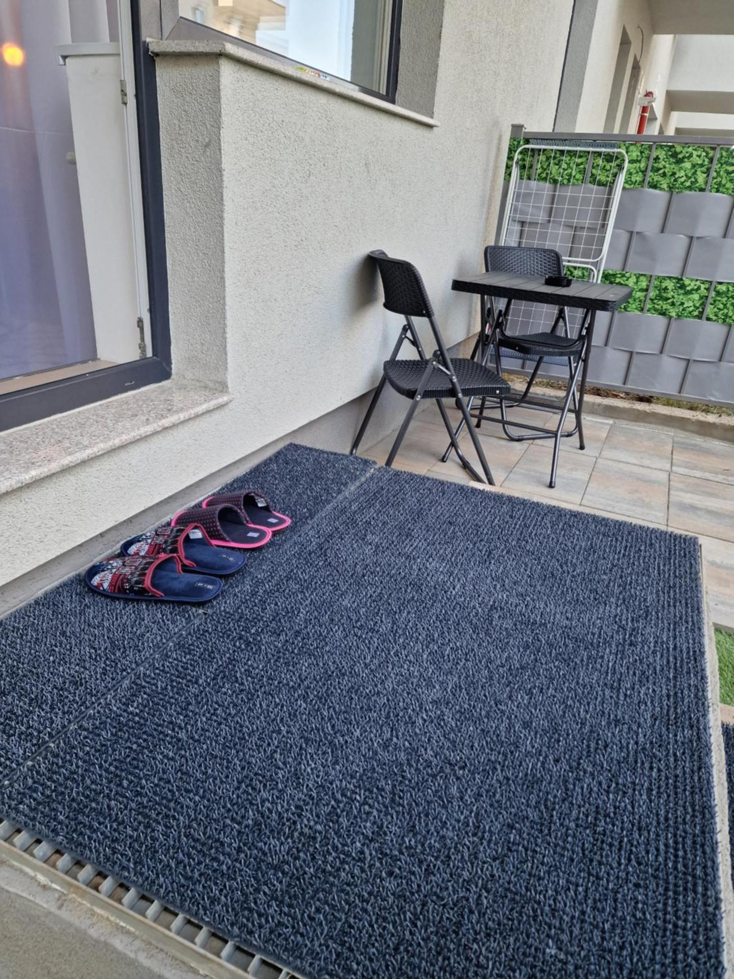 Studio&Garden! Roşu Kültér fotó
